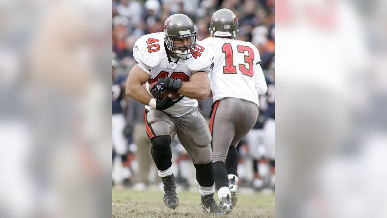 That time the Buccaneers misspelled Mike Alstott's name at his retirement  ceremony - Bucs Nation