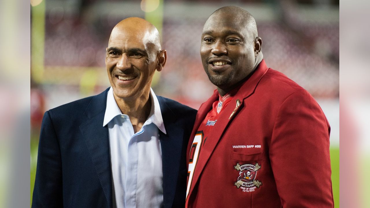 Warren Sapp relays Tony Dungy's message to athletes on how to