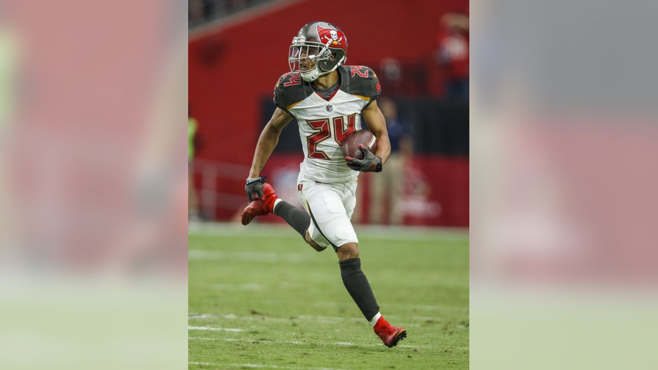 Bucs are bringing back Grimes on a one-year deal - Bucs Nation