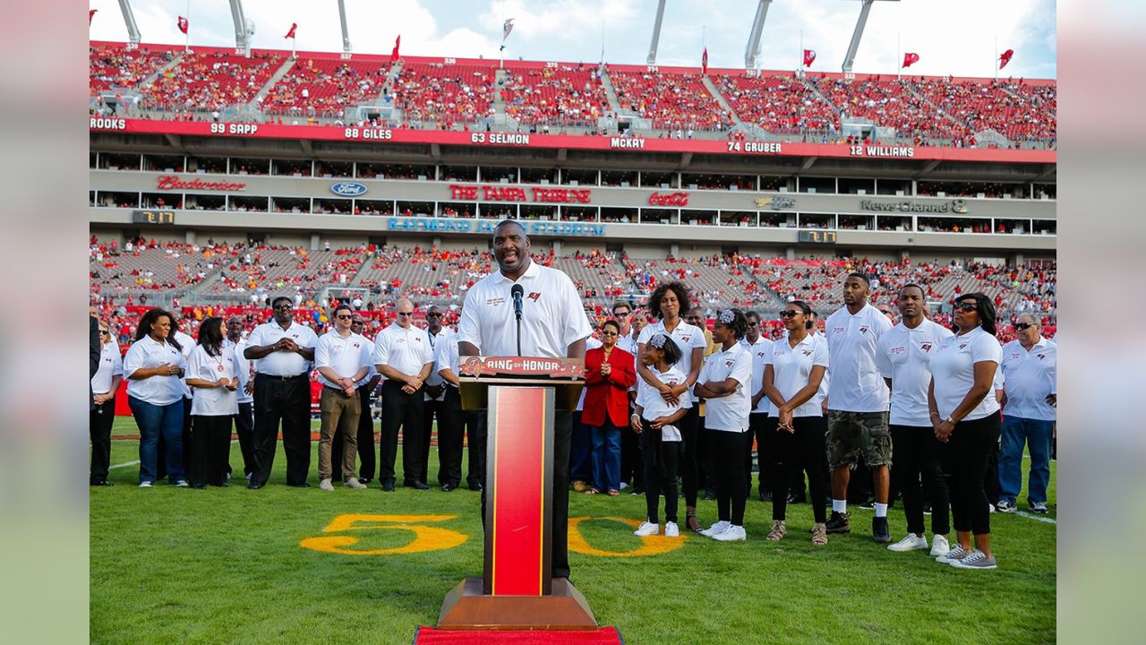 For Doug Williams, Ring of Honor marks sweet return