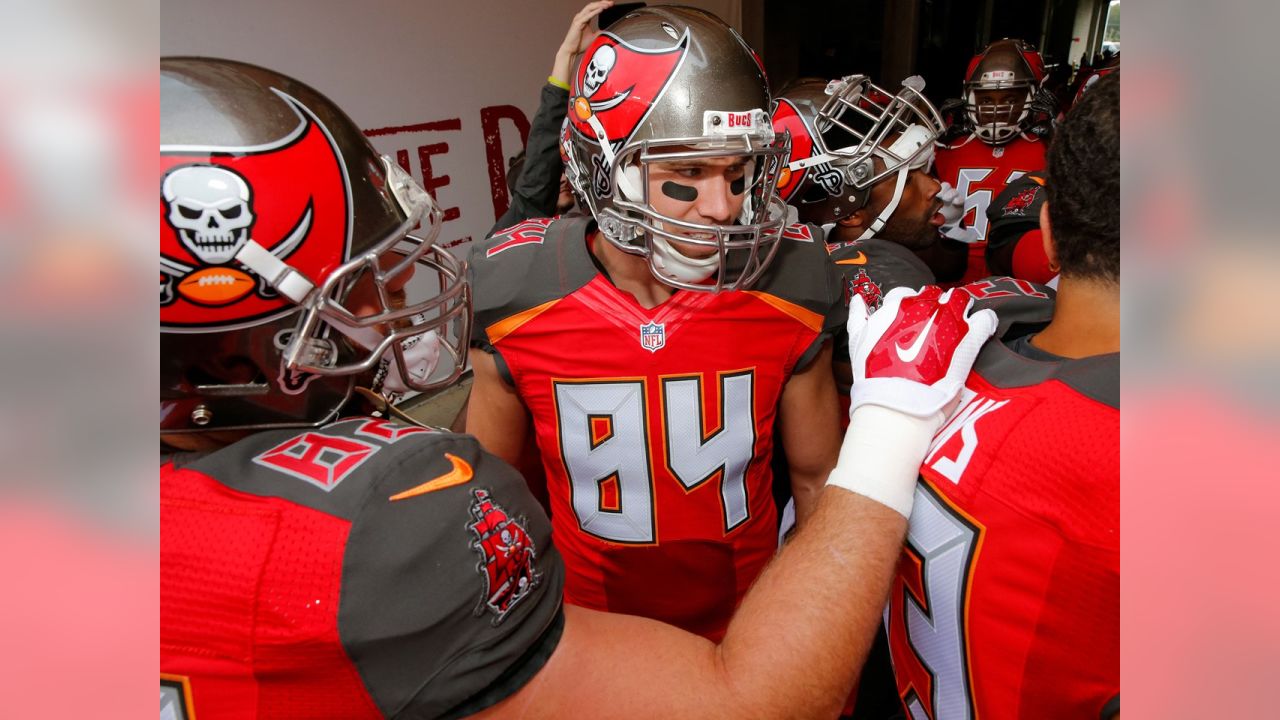 First Practice Work For Cameron Brate -  - Tampa Bay Bucs  Blog, Buccaneers News