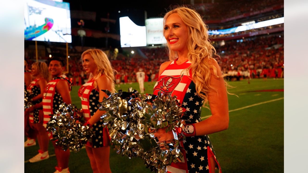 Bucs Cheerleaders Photos from Giants vs. Bucs Game