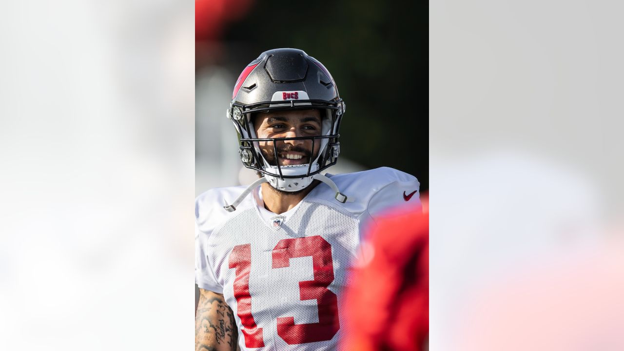 Buccaneers WRs Mike Evans (hamstring), Chris Godwin (knee), RB