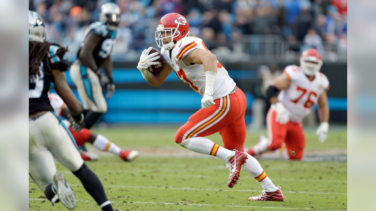 Kansas City Chiefs score 28 first-half points, sail past Tampa Bay  Buccaneers - BusinessWorld Online