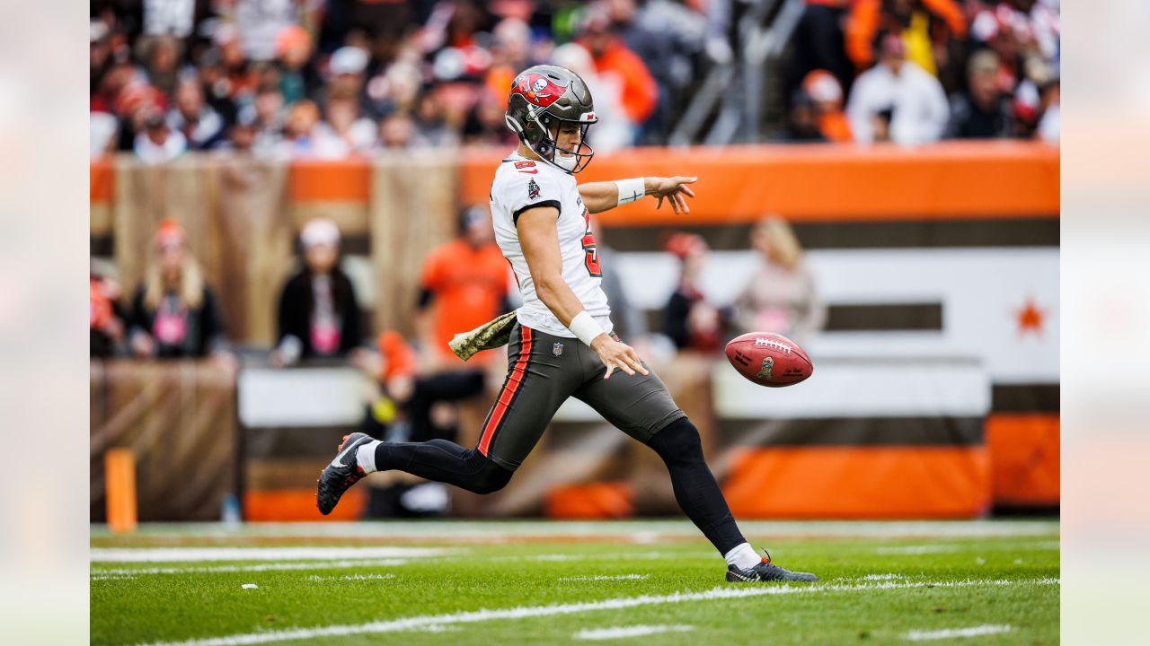 NFL on FOX - We asked and you voted The Midseason Defensive Rookie of  the Year is Tampa Bay Buccaneers Safety Antoine Winfield Jr! #GoBucs