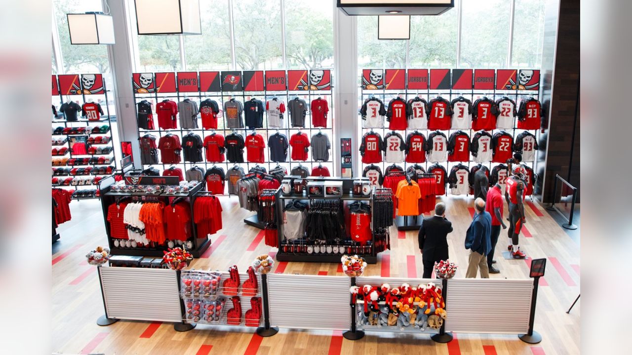 Photos: Buccaneers' New Team Store