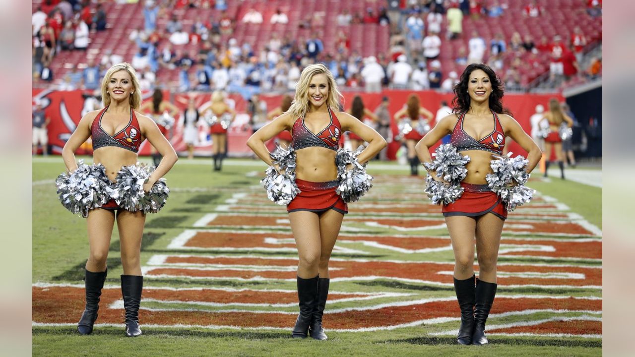 Photos: Buccaneers Cheerleader Michelle L.