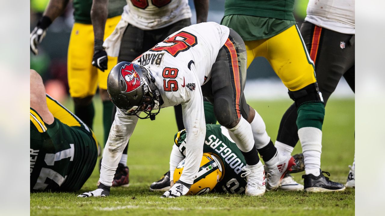 OLB Shaq Barrett Signs Multi-Year Deal, 2021 Tampa Bay Buccaneers