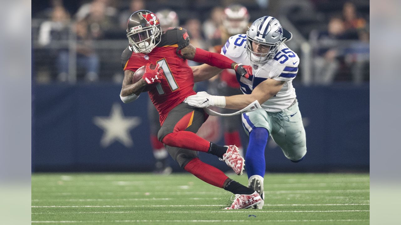 Bucs vs. Cowboys live blog: Tampa Bay fumbles away game, 27-20