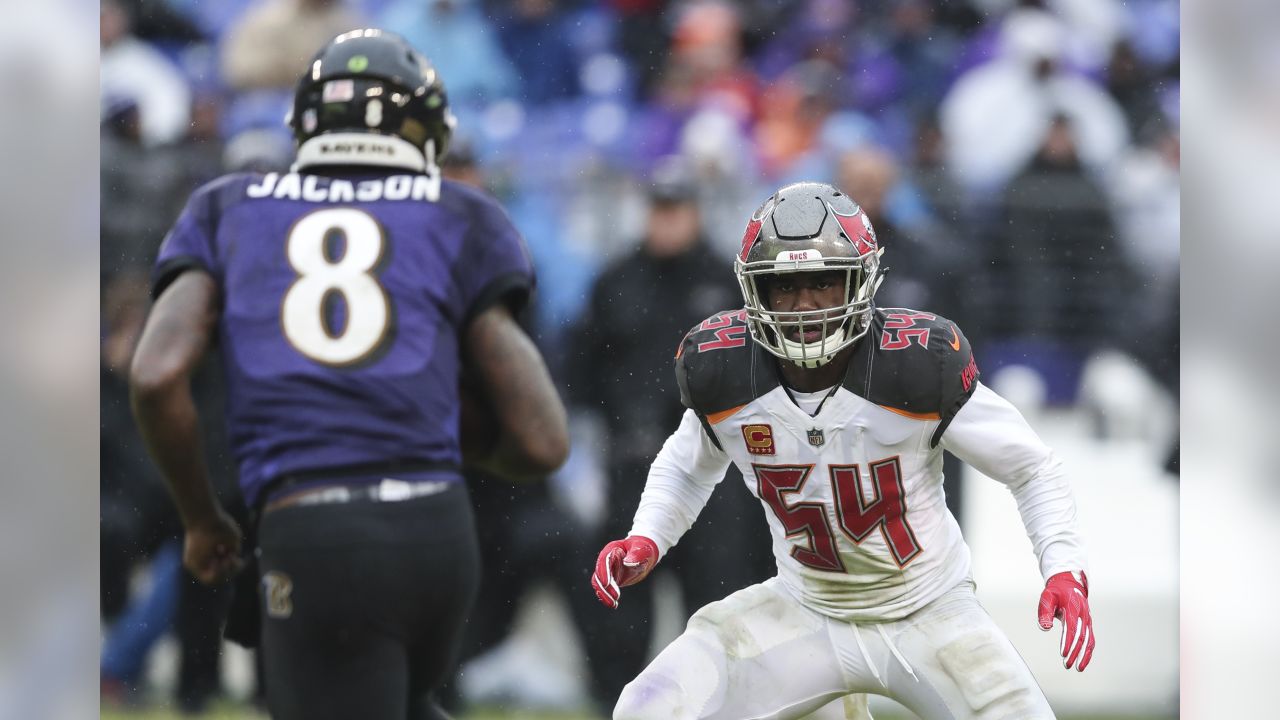 Buccaneers cutting RB Dare Ogunbowale, kicker Matt Gay