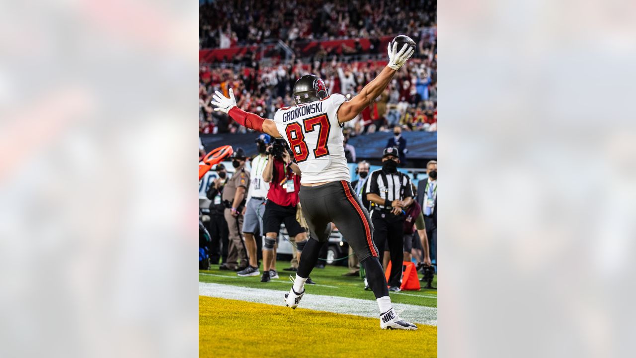 Rob Gronkowski Receives Bucs' No. 87 Jersey, Jordan Leggett Switches to No.  81, News, Scores, Highlights, Stats, and Rumors