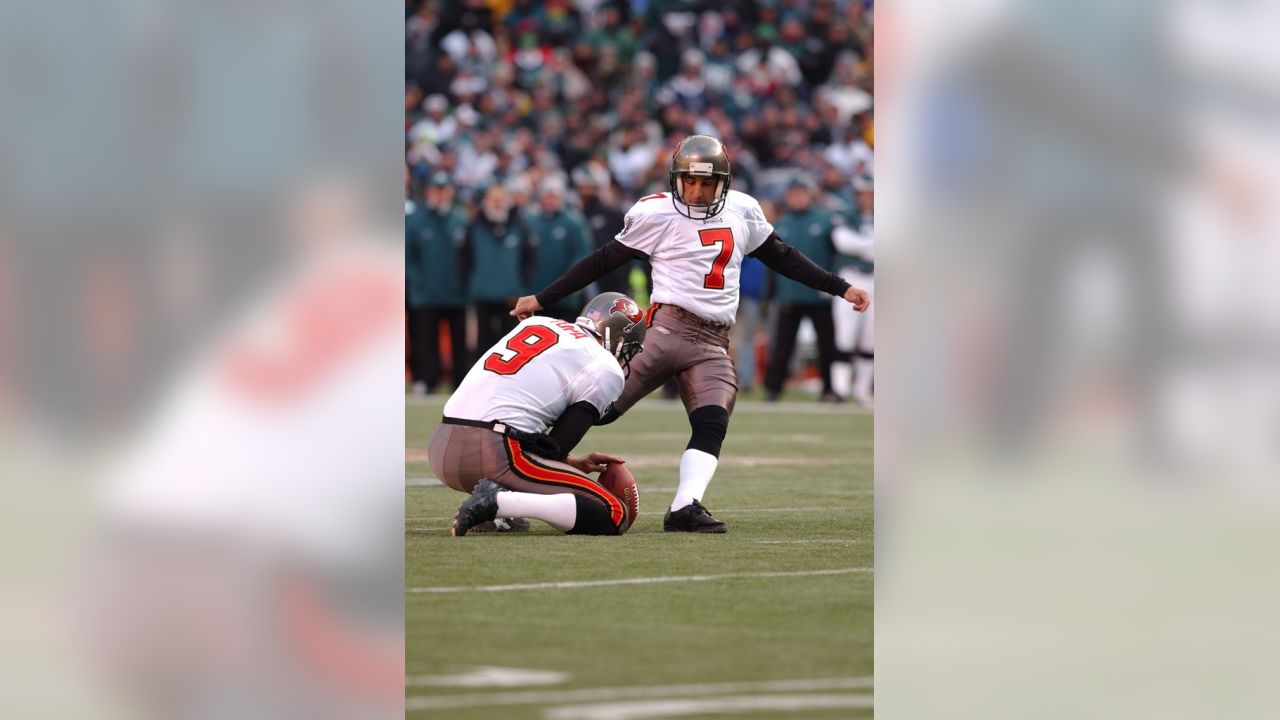 Happy 15th anniversary to the greatest play in Bucs history: Ronde Barber  shuts down the Vet