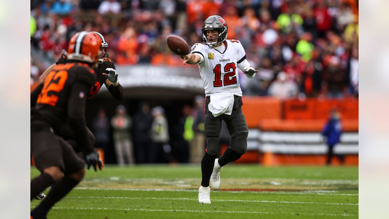 Photos: Week 12 - Buccaneers at Browns Pregame