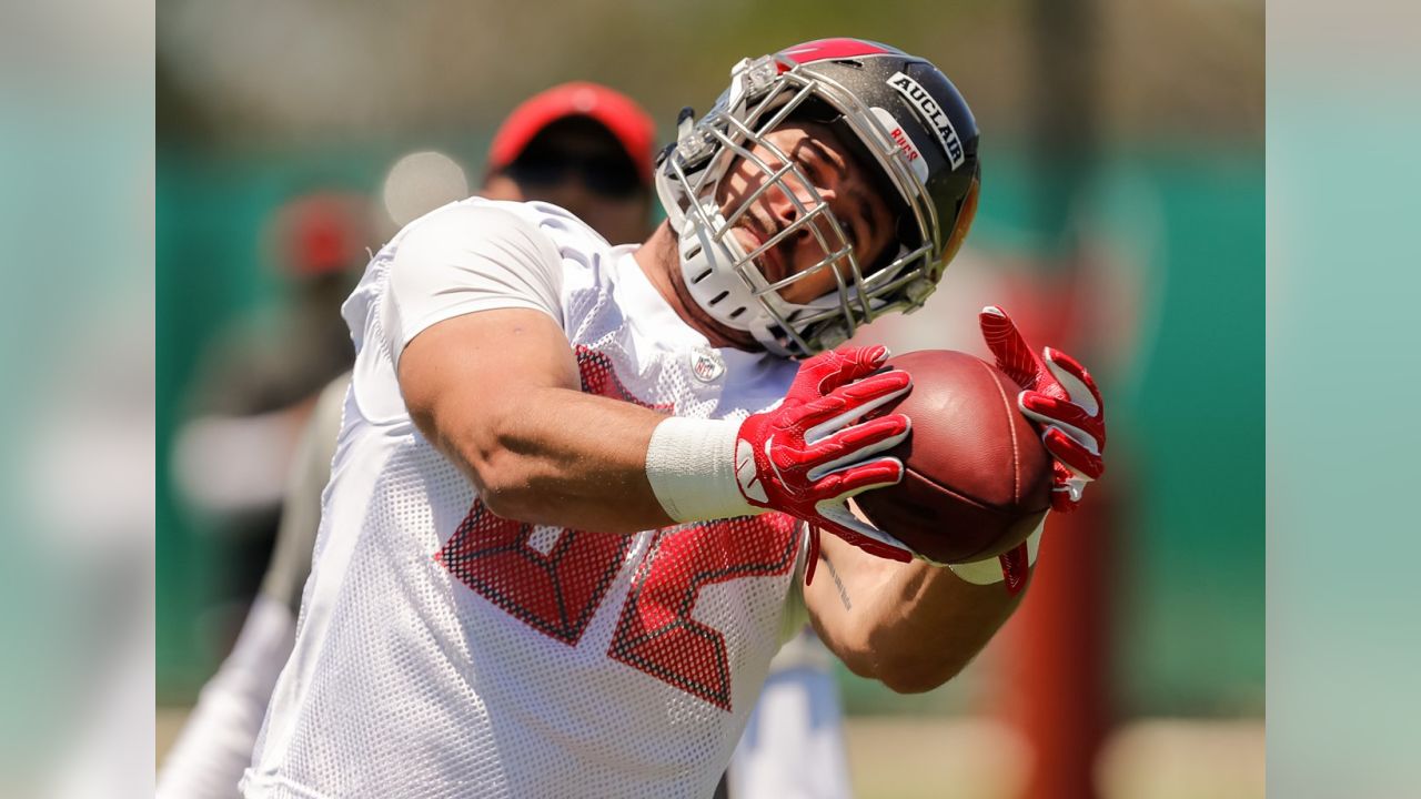 Canada's Antony Auclair part of Buccaneers team prepping to face K.C. in  Super Bowl