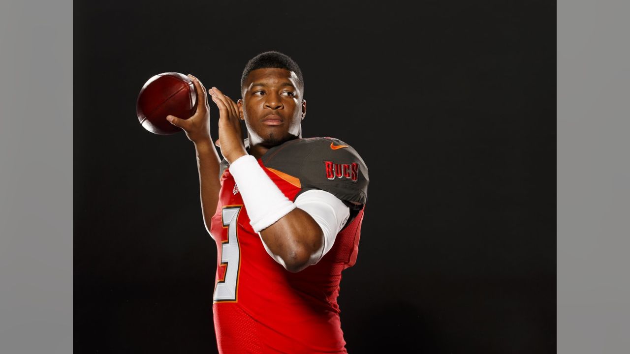 Editorial portrait photography of Tampa Bay Buccaneers Jameis Winston by  Chicago Photographer John Gress - Chicago Photographer & Director of  Photography