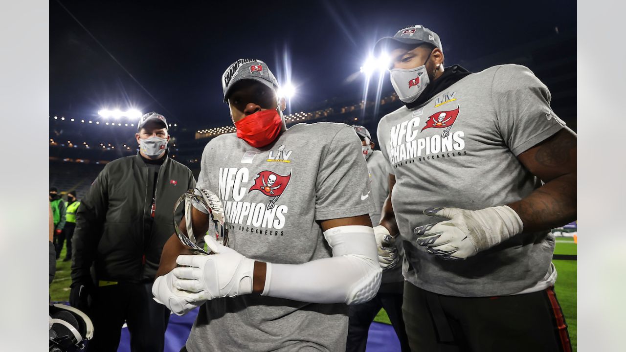 PHOTOS: Bucs Celebrate NFC Championship Win & Trophy Presentation