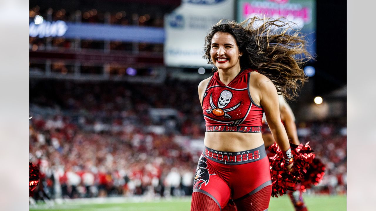 Bucs Cheerleaders Photos from Ravens vs. Bucs Game