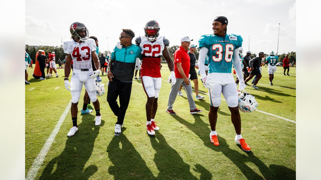 Miami Dolphins training camp 2022: Twitter updates from practice five - BVM  Sports