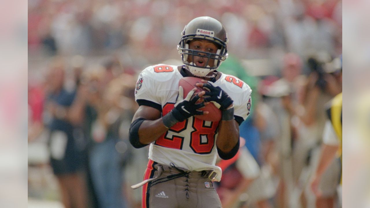 Fans' Favorite All-Time Bucs, No. 8