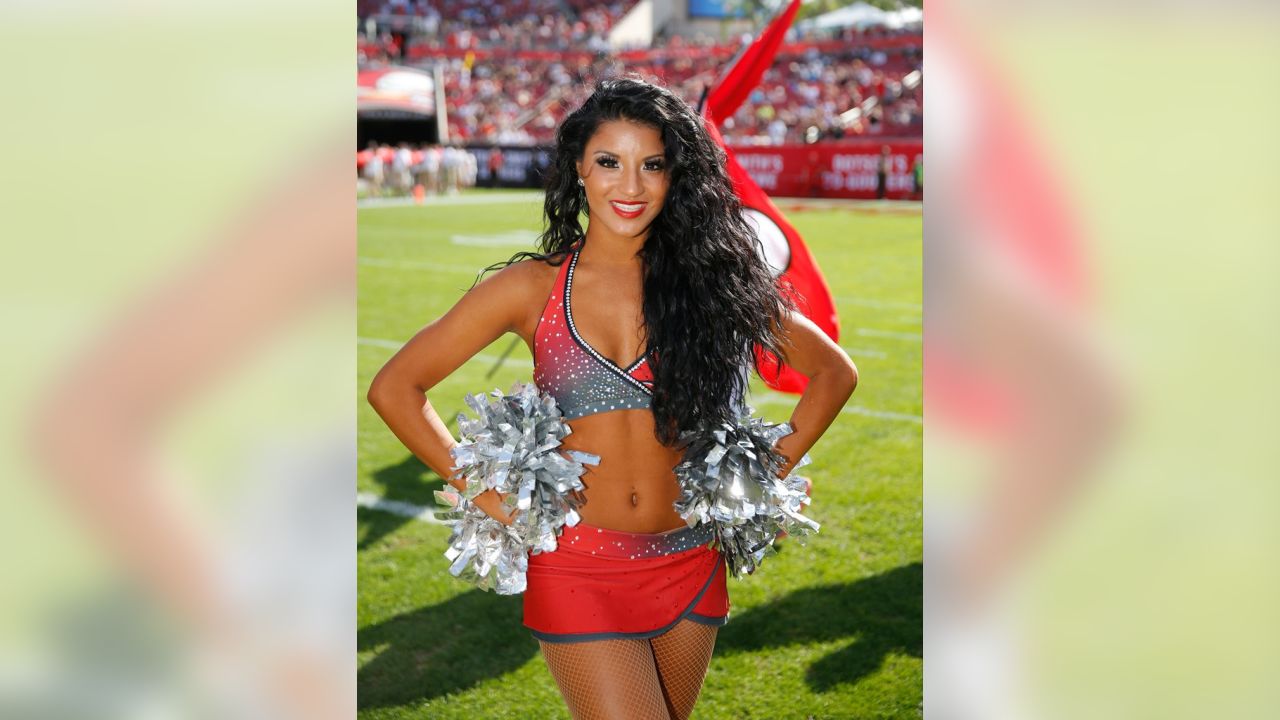 Bucs Cheerleaders on X: Meet Kayla, our #Cheerleader of the week! #Bucs  