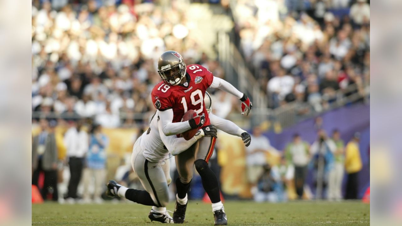 Revisiting the Cowboys-Buccaneers Trade Involving Keyshawn Johnson