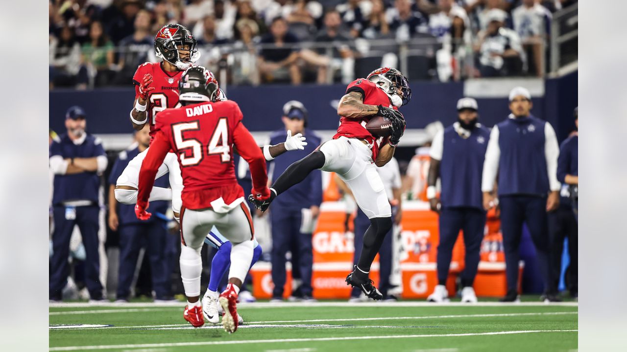 5,357 Tampa Bay Buccaneers V Dallas Cowboys Photos & High Res Pictures -  Getty Images