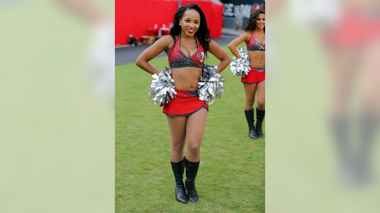 Dallaswear Uniforms on X: The Tampa Bay Buccaneers Cheerleaders look  gorgeous in their Dallaswear Uniforms! #tbbcheerleaders #nfl #tampabaybucs  #procheerleader  / X