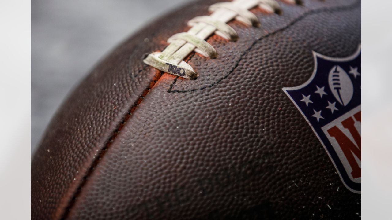 January 9, 2022: A Tennessee Titans helmet sits on the sideline prior to an  NFL football game between the Tennessee Titans and the Houston Texans at  NRG Stadium in Houston, TX. ..Trask