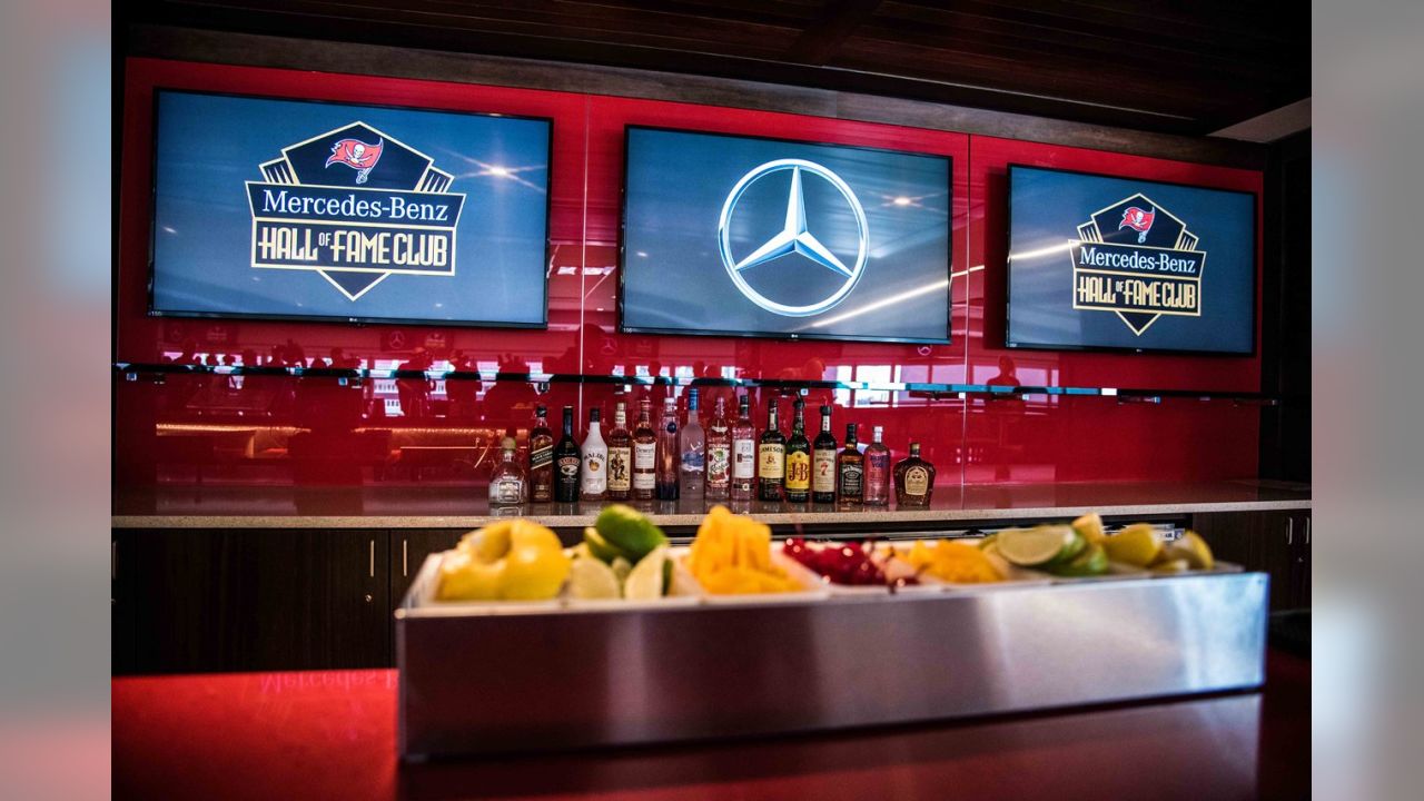 Tampa Bay Buccaneers: Hall of Fame Clubs – Wagner Murray Architects