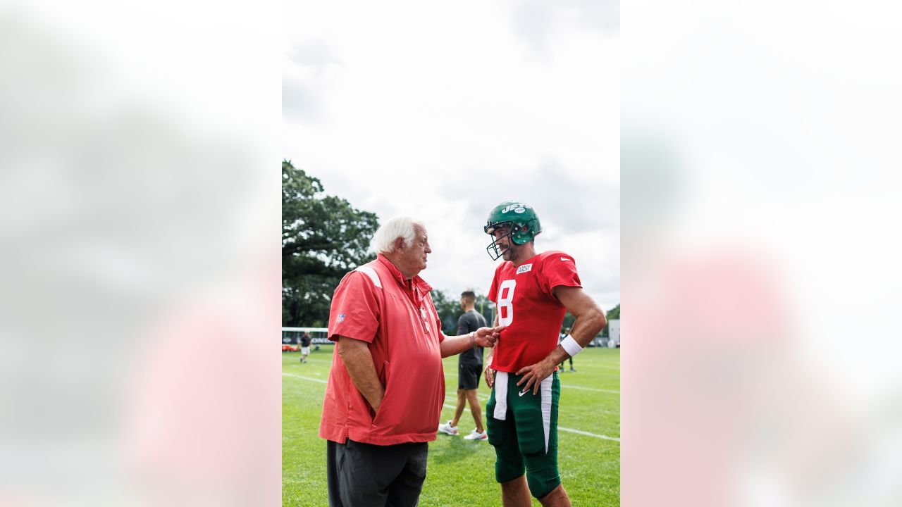 Tampa Bay Buccaneers' K.J. Britt during a joint practice with the New York  Jets in Florham Park, N.J., Wednesday, Aug. 16, 2023. (AP Photo/Seth Wenig  Stock Photo - Alamy