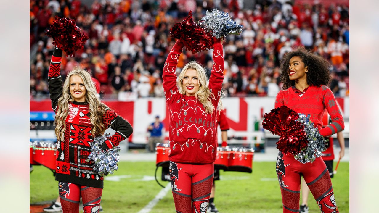 Bucs Cheerleaders Photos from Bengals vs. Bucs Game