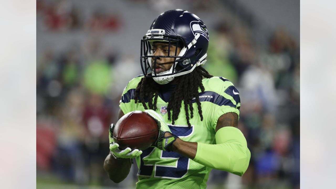 Richard Sherman signs with Buccaneers, will wear Number 5 