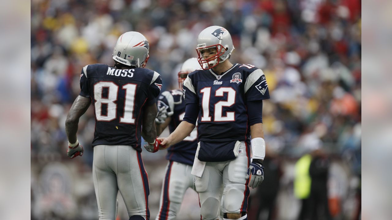 Tom Brady in a Buccaneers jersey? QB's odd move joins NFL history