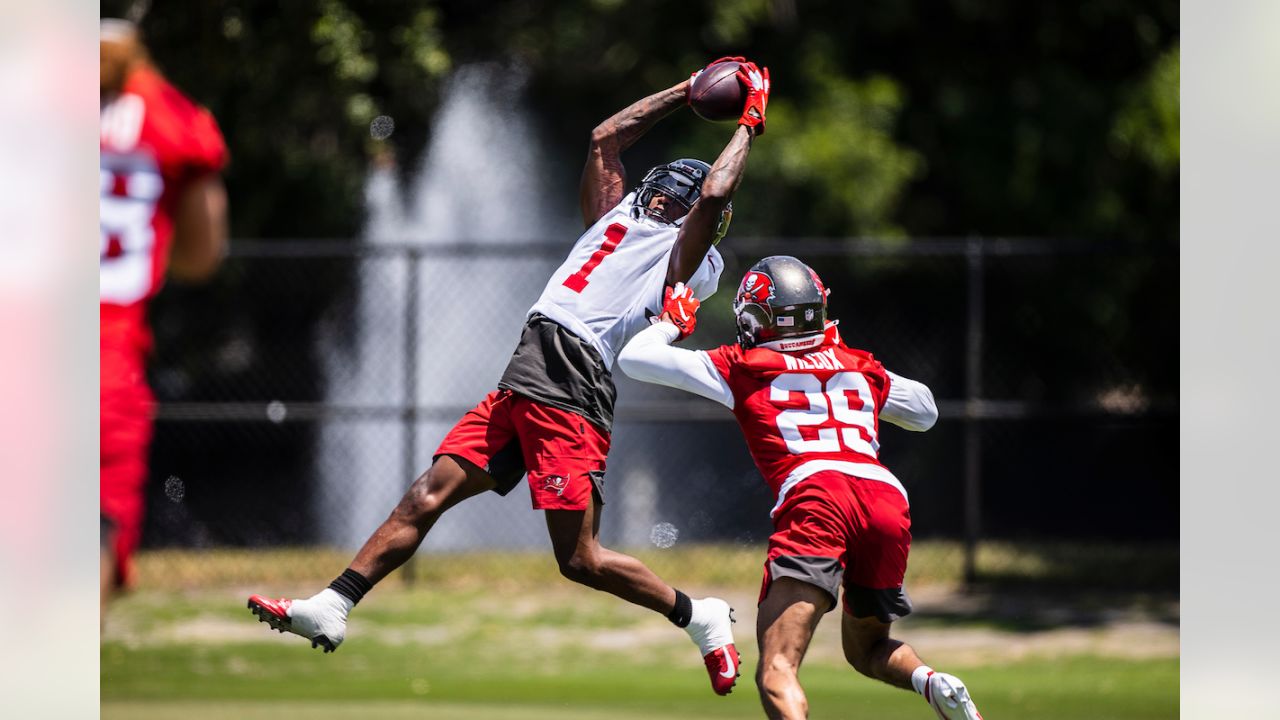 Bucs Rookie Mini-Camp Insider - Day 1