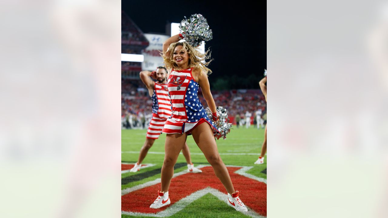 Bucs Cheerleaders Photos from Giants vs. Bucs Game