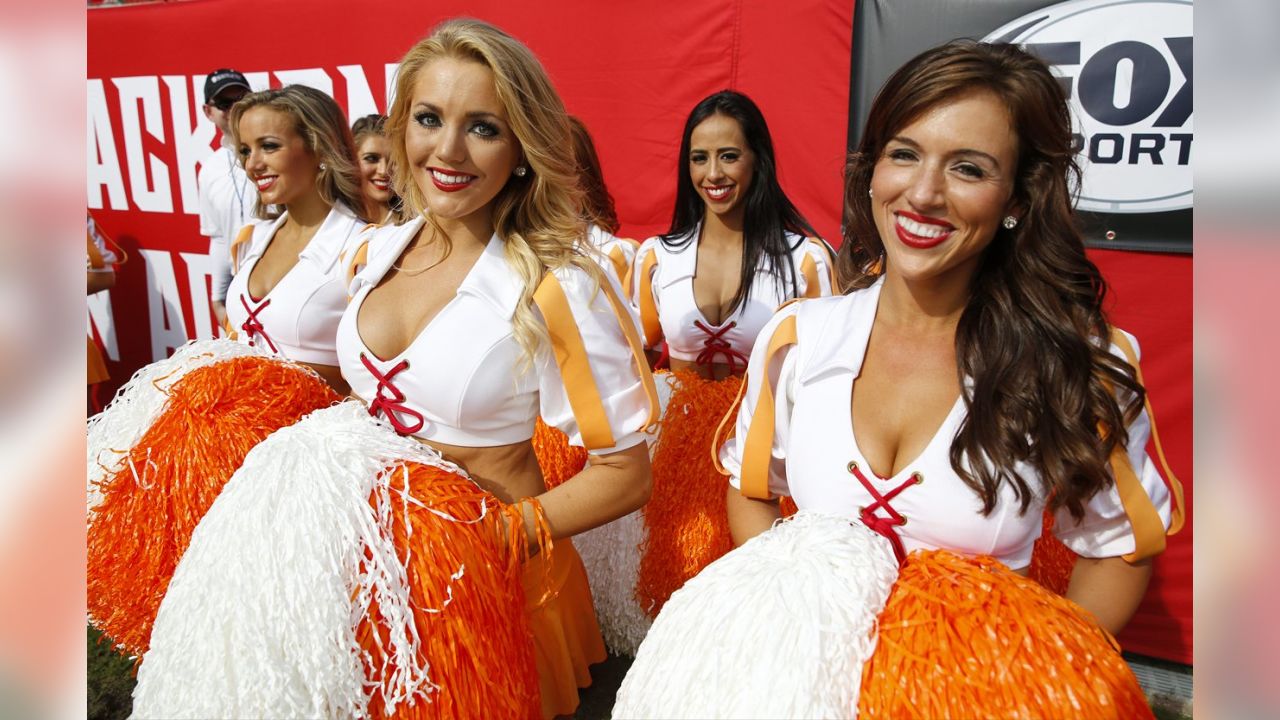 Tampa Bay Buccaneers on X: Say hello to 2015 @Tbbcheer #cheerleader,  Ingrid! BEST OF 