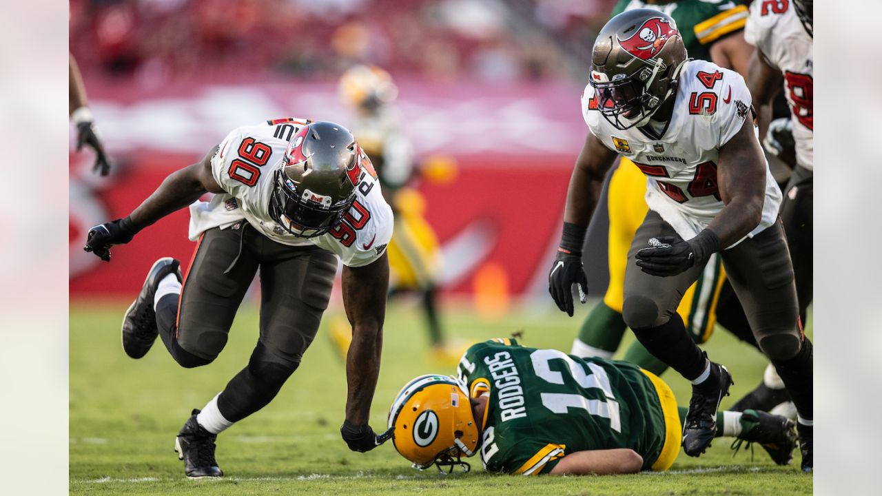 Tampa Bay Buccaneers OLBs Shaq Barrett, Jason Pierre-Paul to sit again -  ESPN