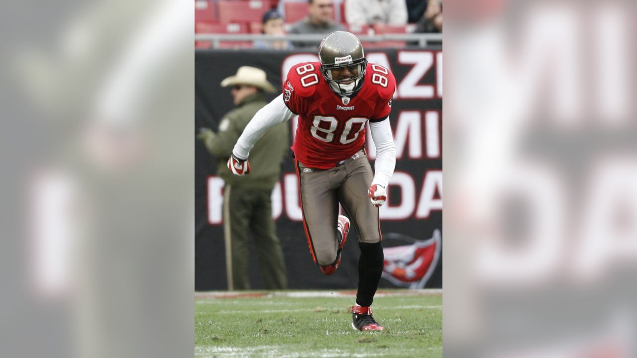 Draft History Lessons: A Look Back at the 2000 Buccaneer Draft - Bucs Nation