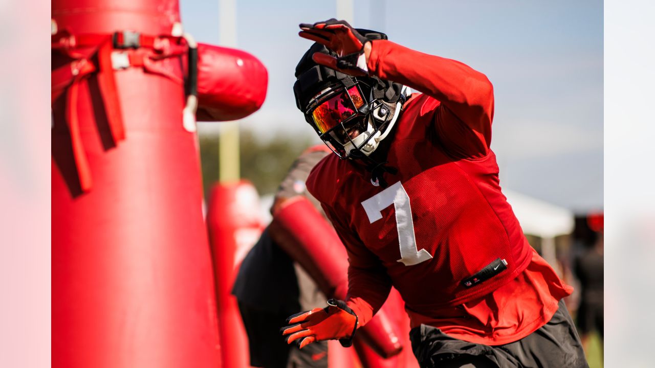 8,297 Tampa Bay Buccaneers Training Camp Stock Photos, High-Res Pictures,  and Images - Getty Images