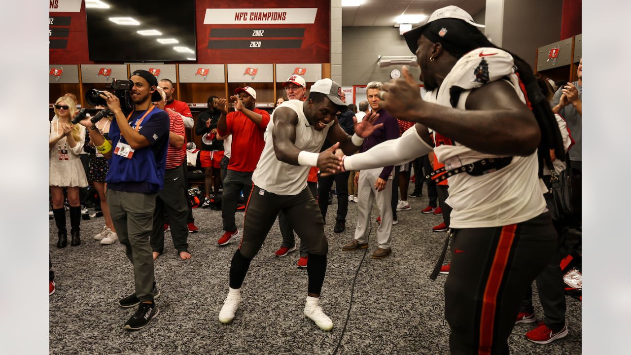 Bucs Celebrate NFC South Title Win, Playoff Berth Gallery