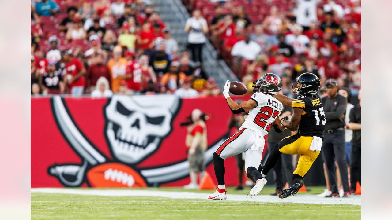 Best Steelers pregame 'fits in Week 1 preseason vs. Buccaneers