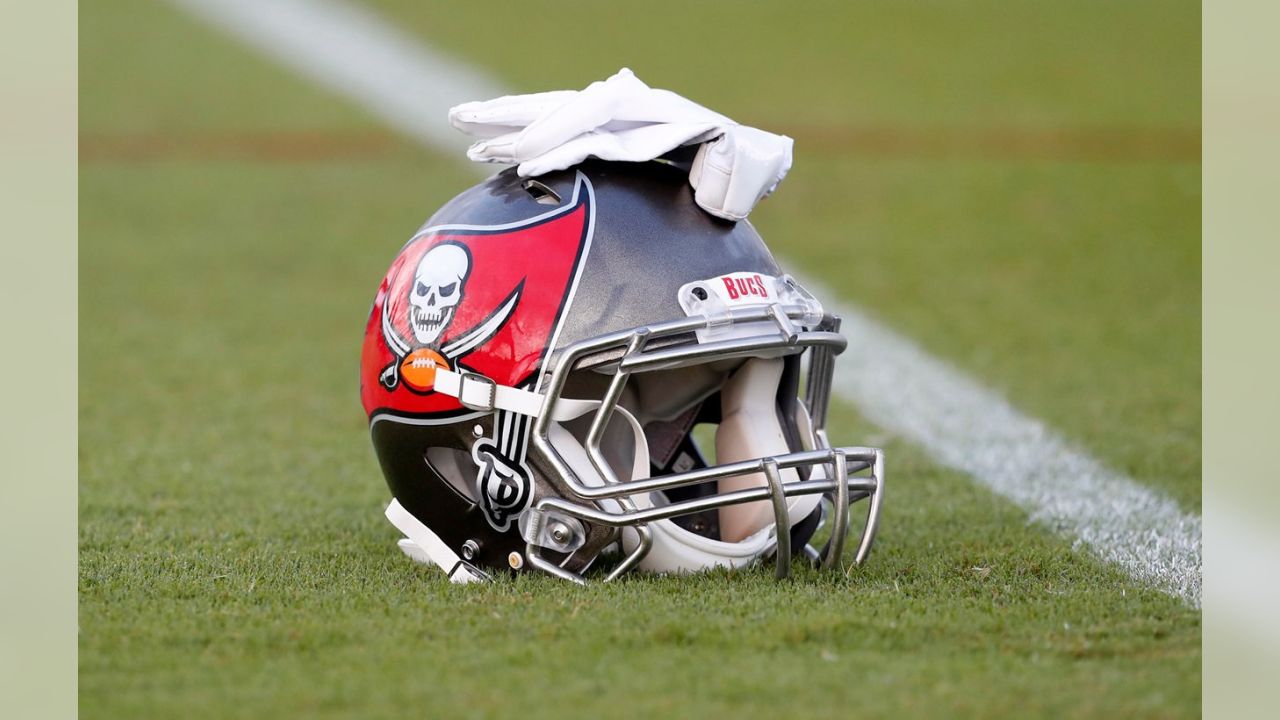 Fan Photos from Bucs Training Camp, July 29