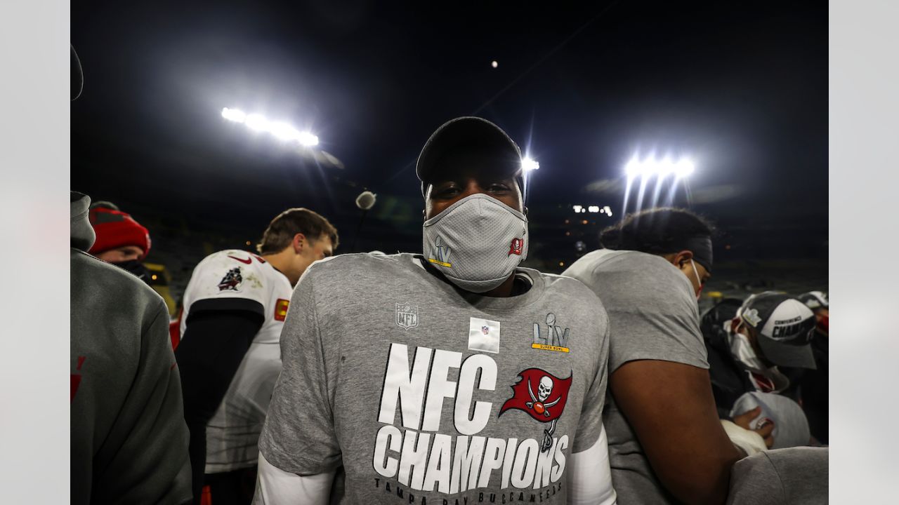 PHOTOS: Bucs Celebrate NFC Championship Win & Trophy Presentation