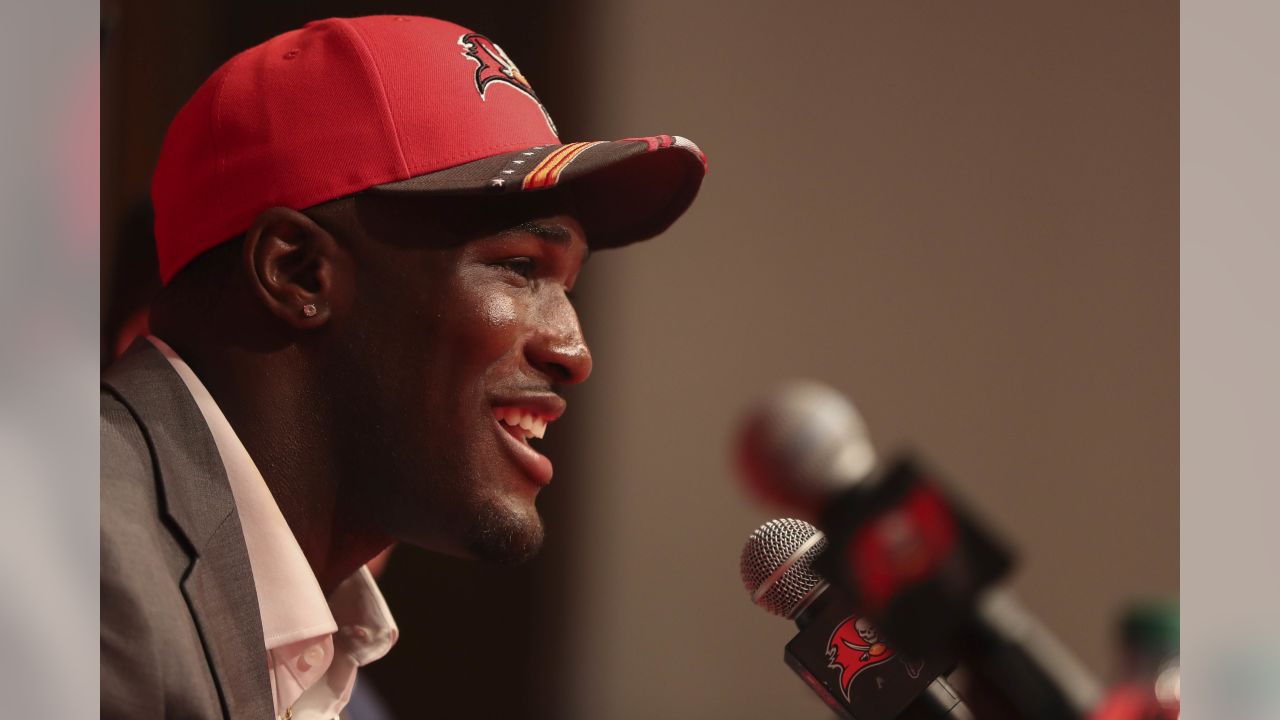 Let's laugh at where Buccaneers LB Devin White lands in 2019 redraft - Bucs  Nation