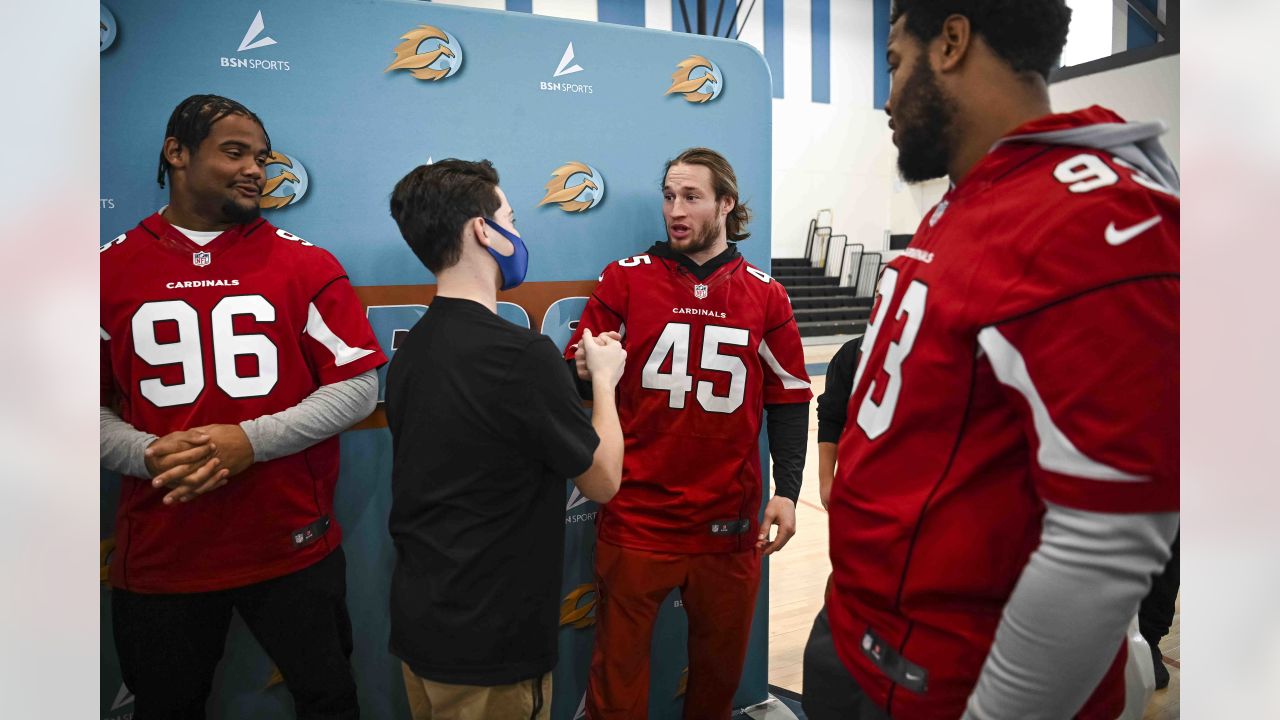 Arizona Cardinals gift Super Bowl tickets to young player with