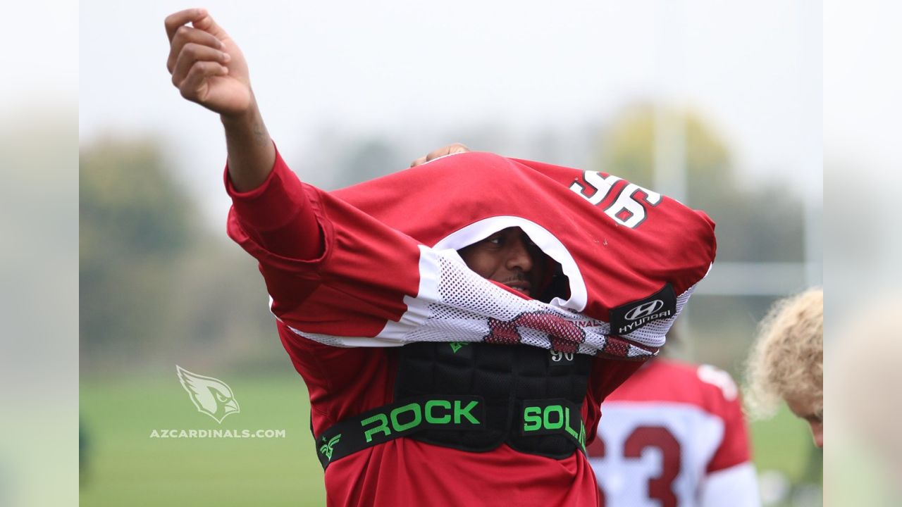 Uniformes de Cardenales, entre los peores de la NFL