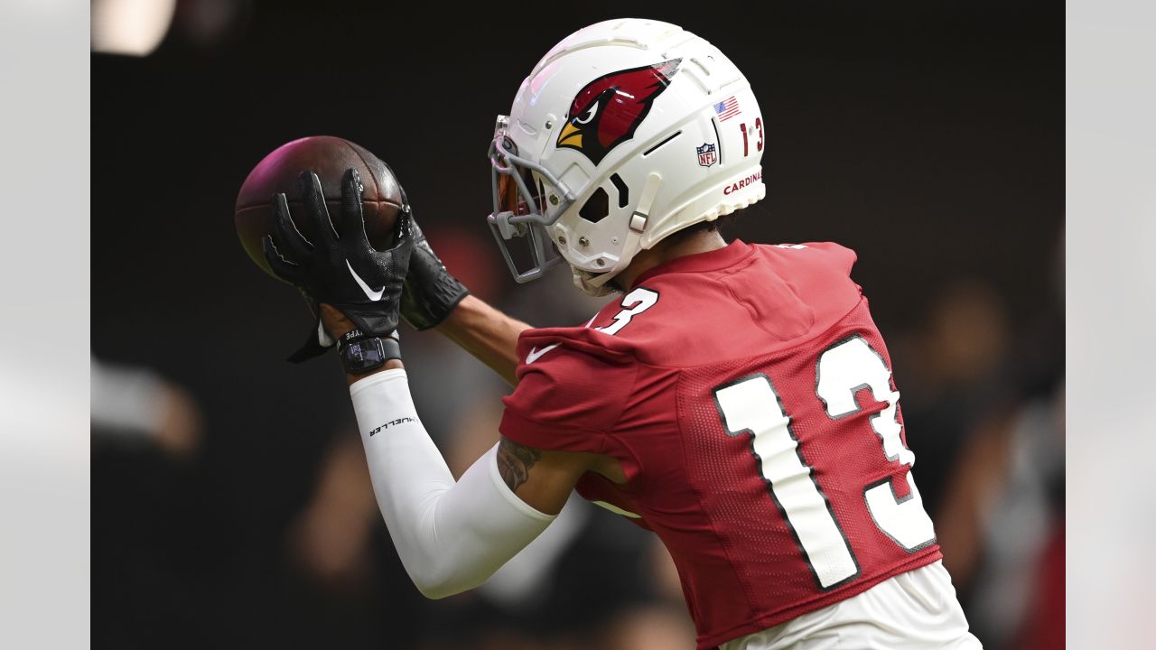 PHNX Cardinals on X: RB James Conner stretching before Arizona Cardinals  practice  / X