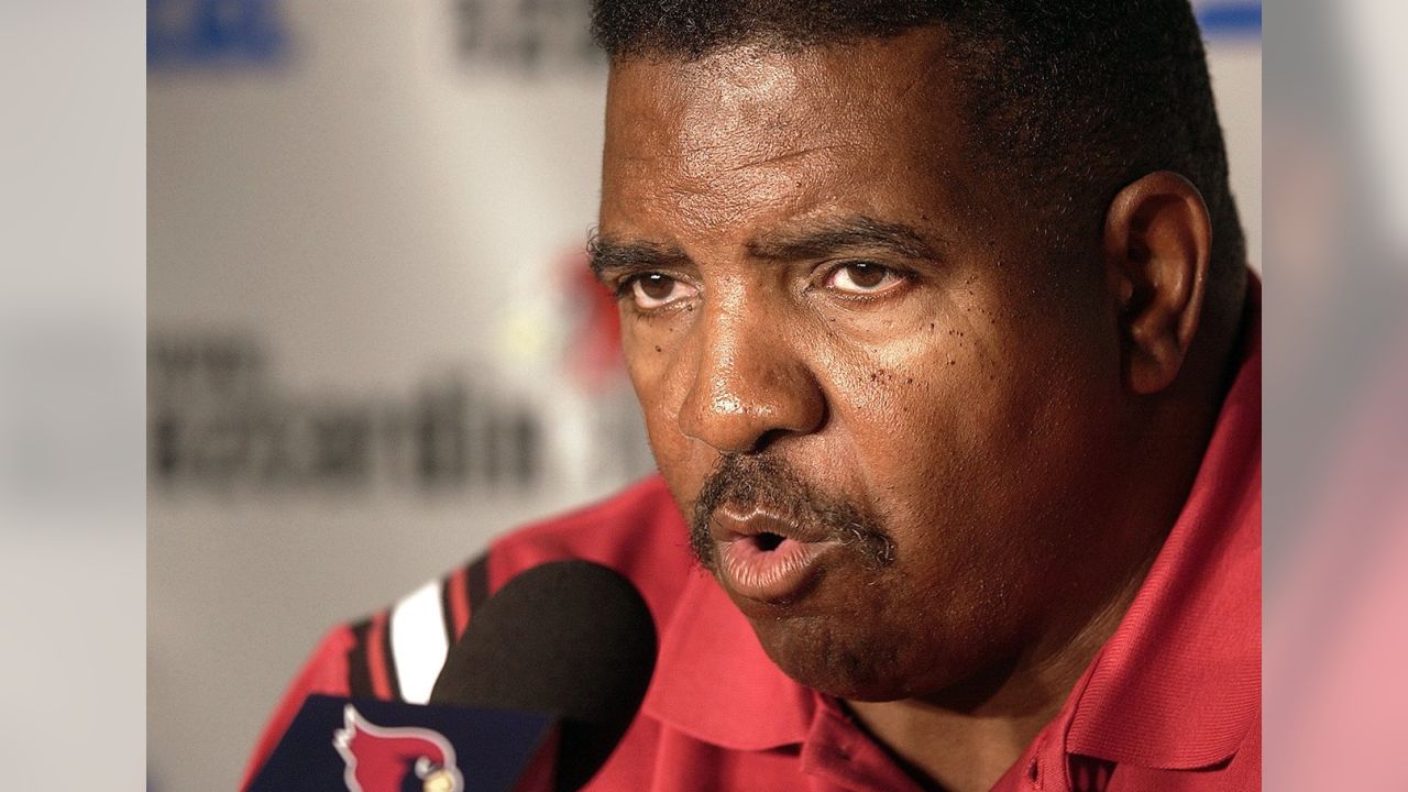 Former NFL coach Dennis Green dies at 67 - Los Angeles Times