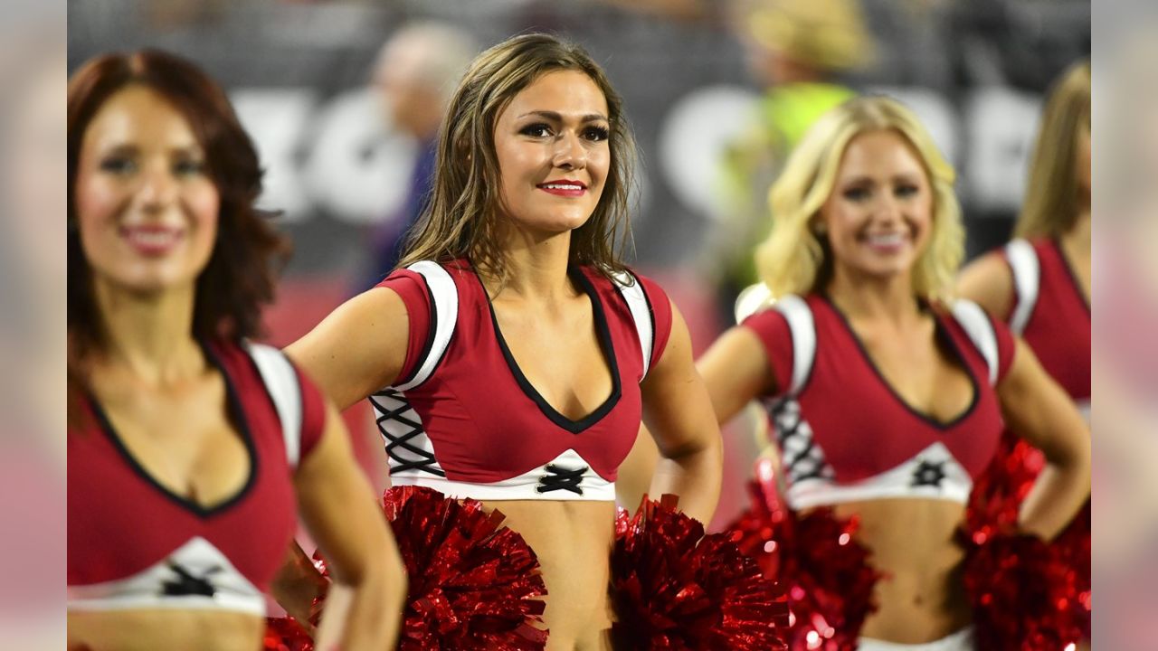 Cheerleaders at Broncos game