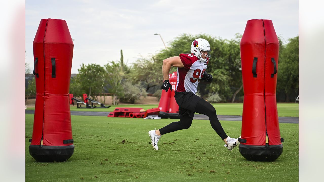 \ud83c\udfc8 IT'S GAMEDAY!!! \ud83c\udfc8 Join us in cheering on #7, Byron Murphy Jr. , as the  Arizona Cardinals take on the Bears at 1:00 today! Byron chose t\u2026 |  Instagram